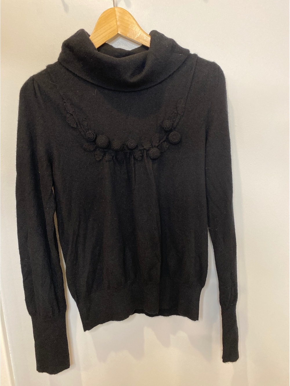 Anthropologie Leifsdottir Cashmere Rosette Turtleneck Sweater Medium Black